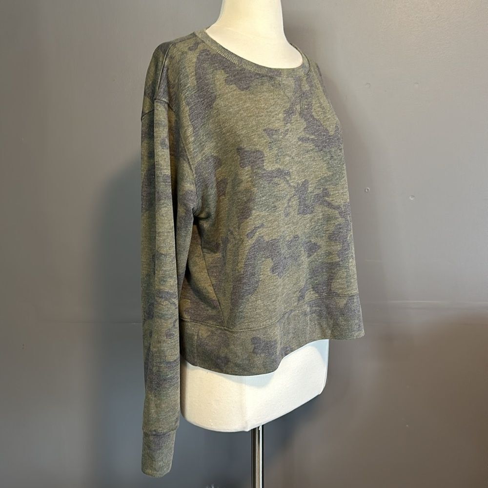 Balance Collection - Camouflage Long Sleeve Tee Sz XL - Picture 3 of 6